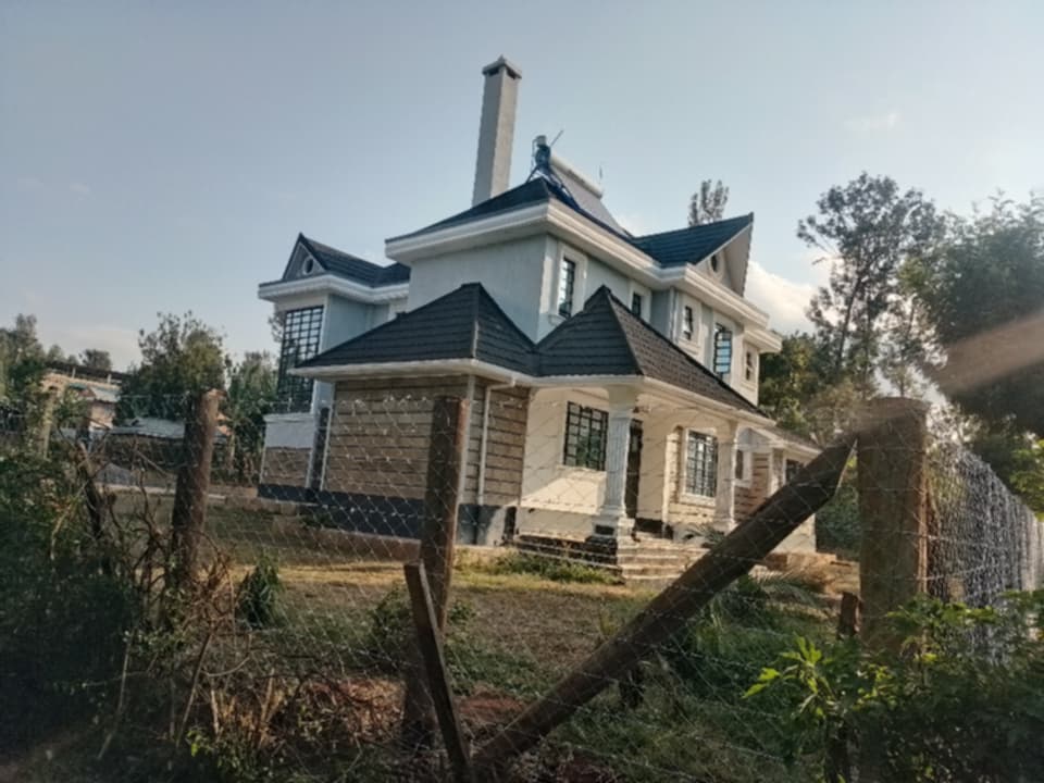 Six Bedroom at Gitimbine, Meru